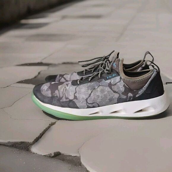 Huk Mako Lightweight Full Drainage Mesh Camo Sneaker Slip on Laceup Mens Size 11 - Picture 1 of 9